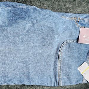 NWT‼️ Gloria Vanderbilt brand Utility Bermuda Shorts Size 14